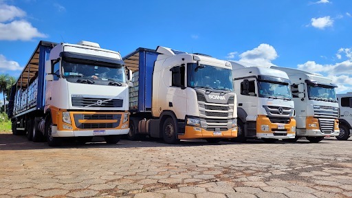Cresce o número de vagas no setor de transporte rodoviário de cargas